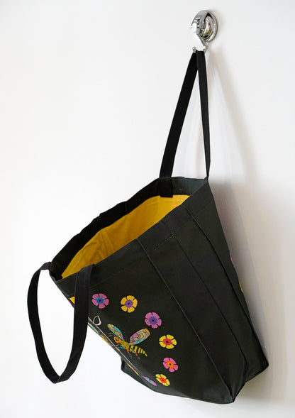 Their royal majesties tote - Only 4 left !